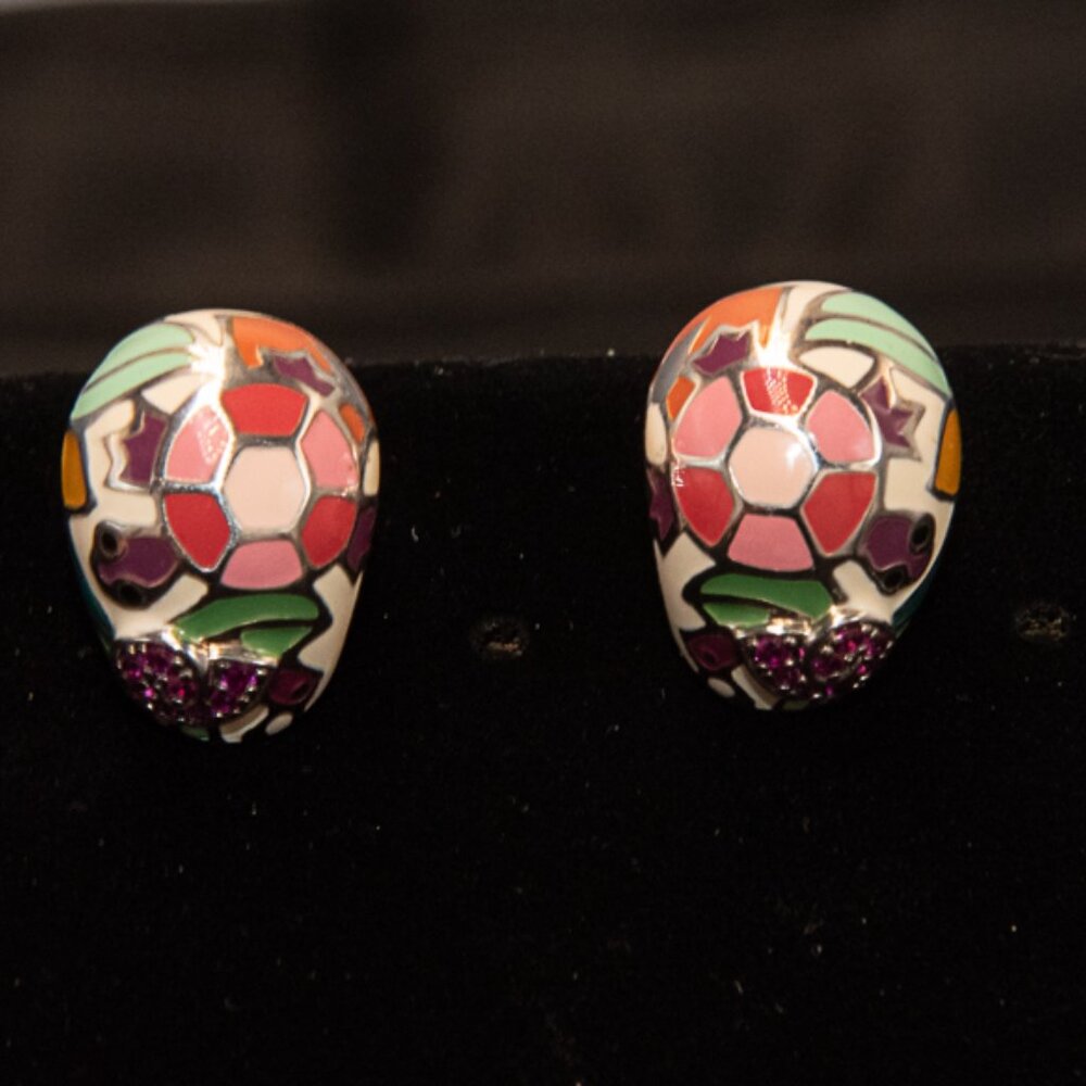 Belle Etoile Earrings "Galapagos White"